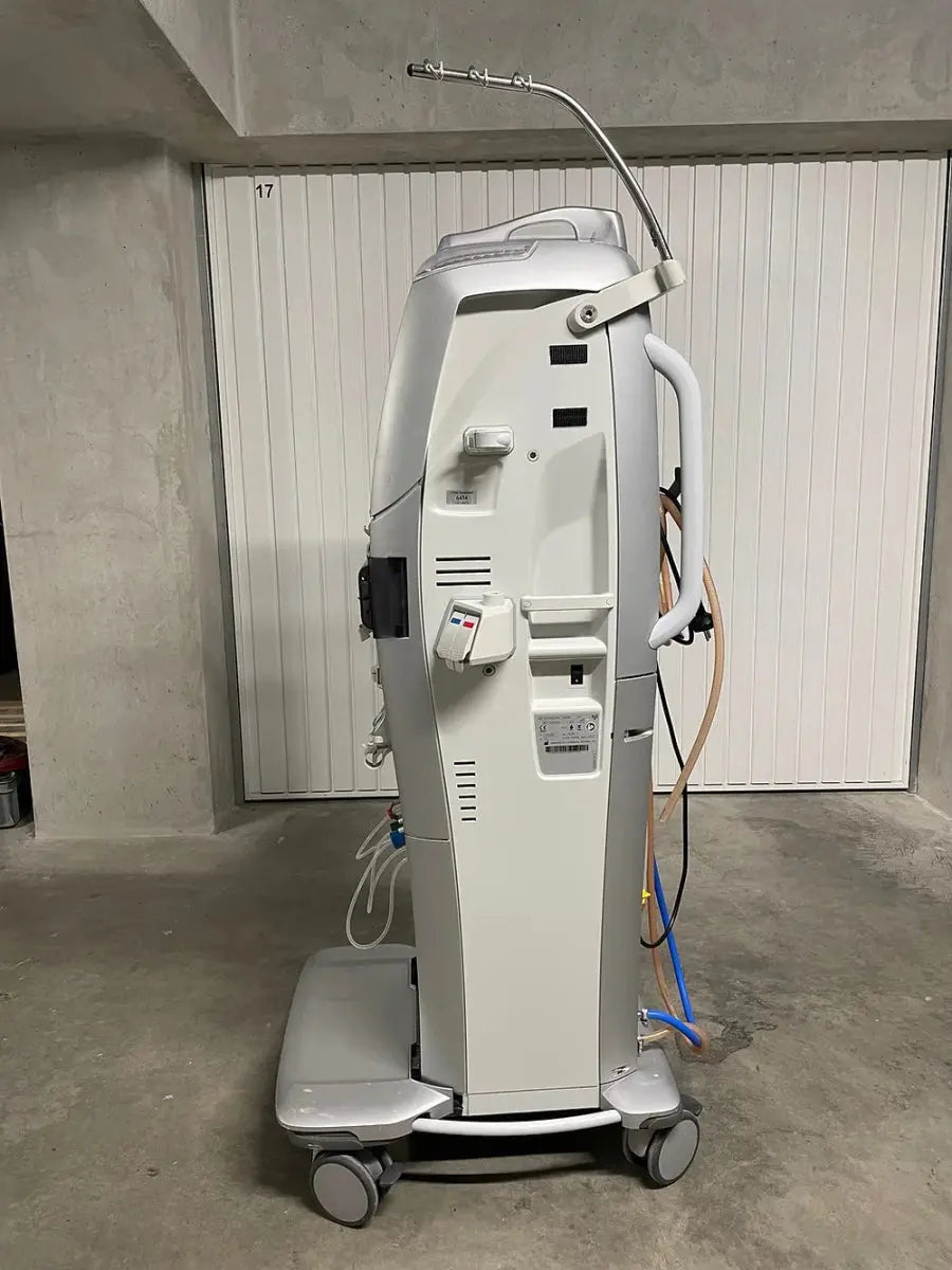 hospal-evosys-appareil-stationnaire-pour-hemodialyse.jpg