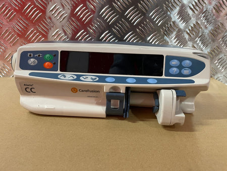 CareFusion Alaris CC – Pompe à Perfusion Avancée pour Soins Médicaux - SelfiMed EUCareFusion Alaris CC – Pompe à Perfusion Avancée pour Soins MédicauxÉquipement médical