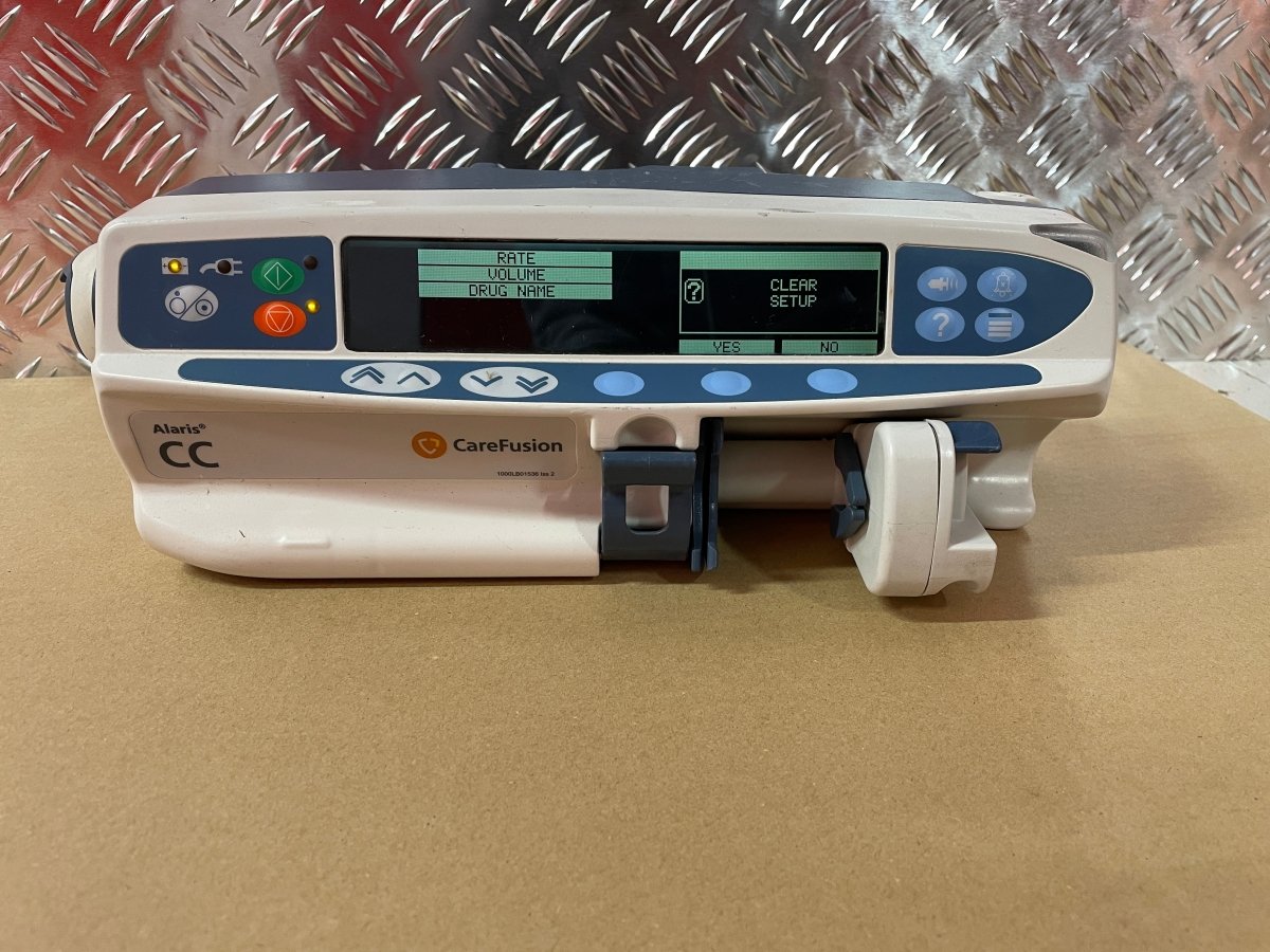 CareFusion Alaris CC – Pompe à Perfusion Avancée pour Soins Médicaux - SelfiMed EUCareFusion Alaris CC – Pompe à Perfusion Avancée pour Soins MédicauxÉquipement médical