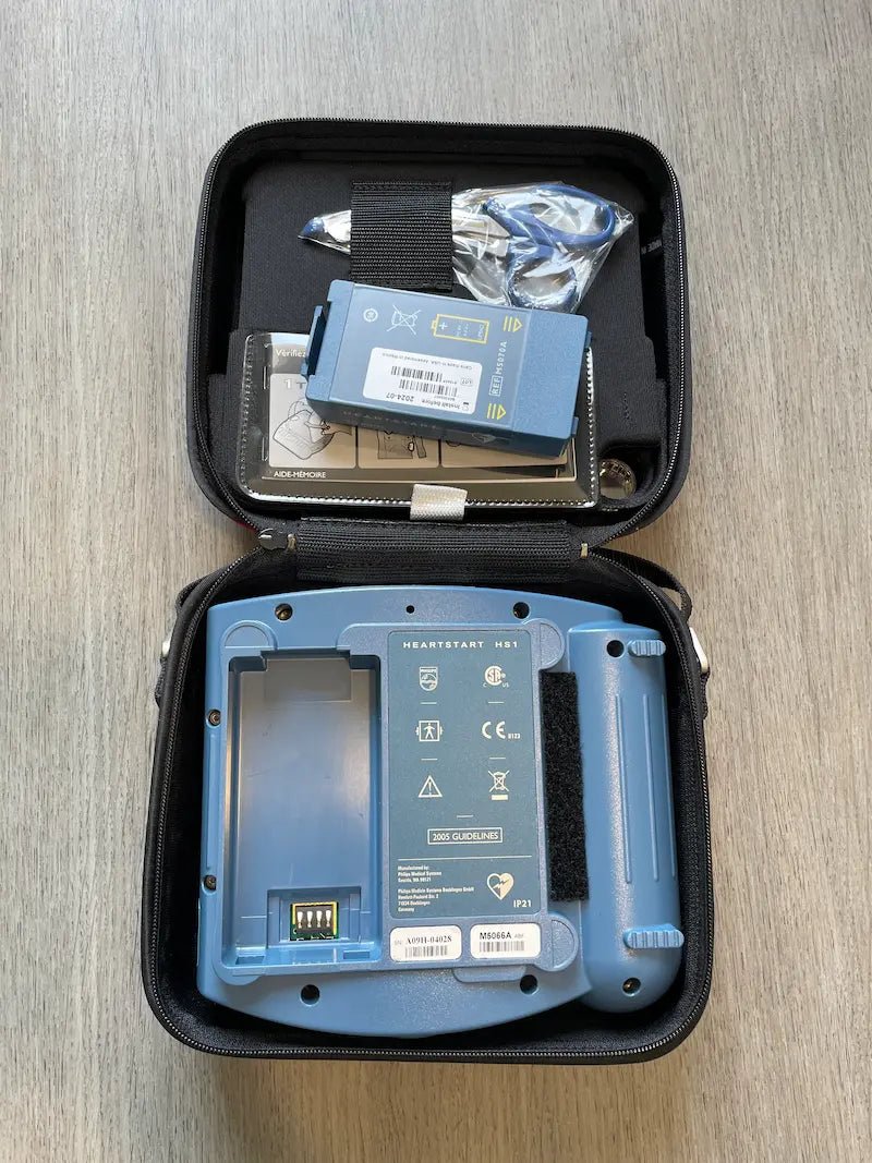 Défibrillateur Philips HeartStart HS1 – Appareil de Réanimation Cardiaque Semi - Automatique ( en Anglais ) - SelfiMed EUDéfibrillateur Philips HeartStart HS1 – Appareil de Réanimation Cardiaque Semi - Automatique ( en Anglais )Defibrillator