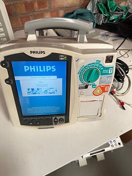 Défibrillateur Philips HeartStart MRx – Moniteur/Defibrillateur Avancé pour Soins Critiques - SelfiMed EUDéfibrillateur Philips HeartStart MRx – Moniteur/Defibrillateur Avancé pour Soins CritiquesÉquipement médical