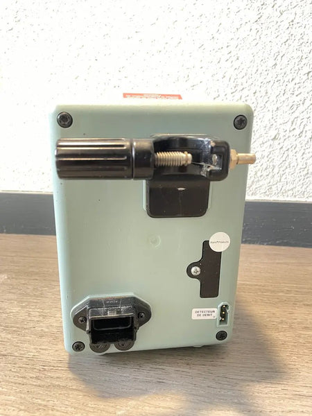 Ivac 598 Pompes de Perfusion - Solution Fiable pour Administration de Médicaments et Fluides Intraveineux - SelfiMed EUIvac 598 Pompes de Perfusion - Solution Fiable pour Administration de Médicaments et Fluides IntraveineuxInfusion pump