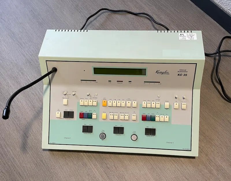 Kamplex KC35 Audiomètre - Appareil Audiométrique Fiable pour Tests Auditifs Professionnels - SelfiMed EUKamplex KC35 Audiomètre - Appareil Audiométrique Fiable pour Tests Auditifs ProfessionnelsAudiométrie clinique