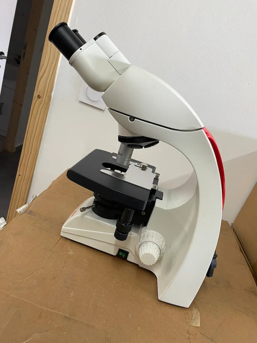 microscope-leica-dm750-optique-led-enseignement.jpg