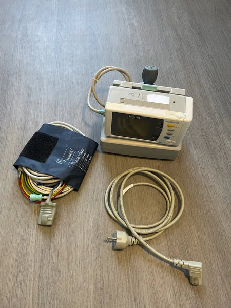 Moniteur Patient Philips Intellivue X2 + Chargeur Réf: 865122 avec Câbles ECG, SpO2 et NIBP - SelfiMed EUMoniteur Patient Philips Intellivue X2 + Chargeur Réf: 865122 avec Câbles ECG, SpO2 et NIBPÉquipement médical
