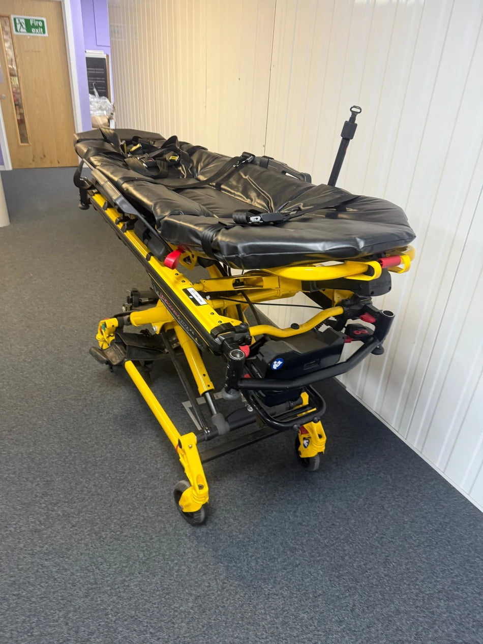 brancard-ambulance-stryker-6550-powerpro-electrique.jpg